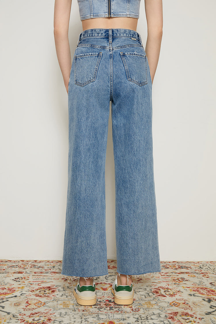 CHILL Pleat Straight Ankle Jeans