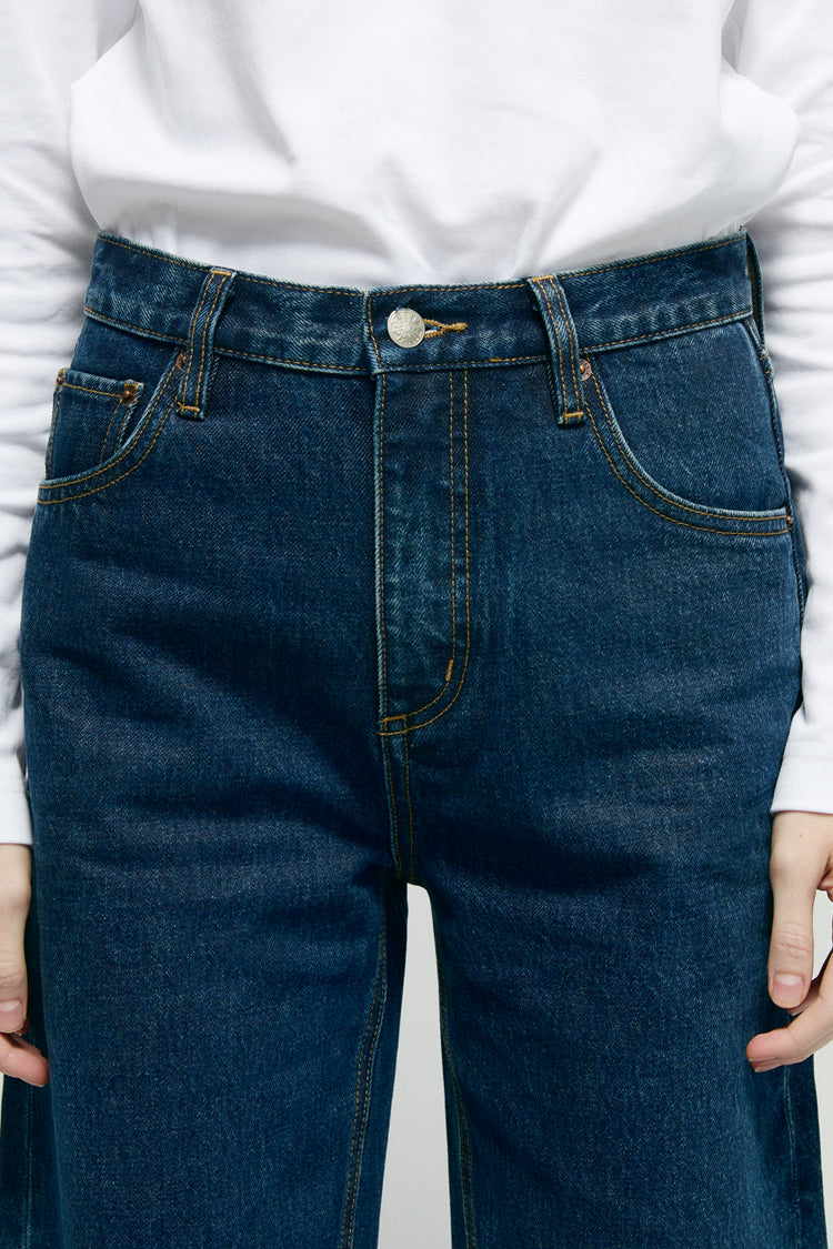 Slope Curve Jeans HJ039 – Hey Joanie