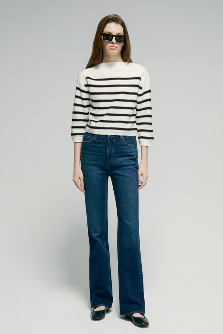 Barbara High Rise Bootcut Jeans HJ004
